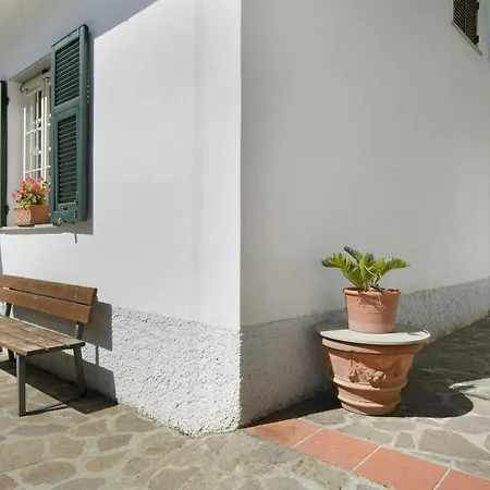 Casa Le Rocchette Apartment *
